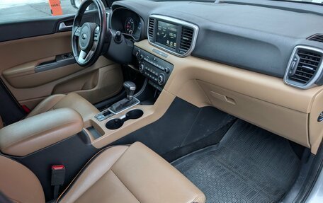 KIA Sportage IV рестайлинг, 2021 год, 2 414 000 рублей, 8 фотография