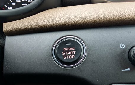 KIA Sportage IV рестайлинг, 2021 год, 2 414 000 рублей, 10 фотография