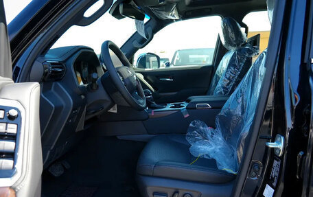 Toyota Land Cruiser, 2025 год, 14 400 000 рублей, 6 фотография