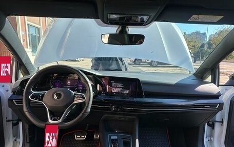 Volkswagen Golf VIII, 2023 год, 1 769 000 рублей, 9 фотография