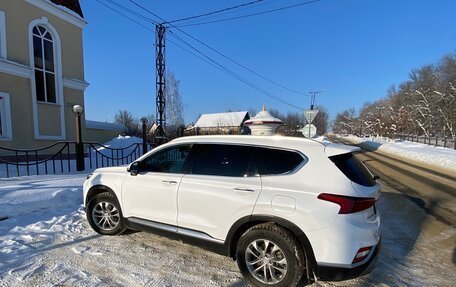 Hyundai Santa Fe IV, 2018 год, 2 430 000 рублей, 3 фотография
