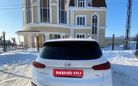 Hyundai Santa Fe IV, 2018 год, 2 430 000 рублей, 6 фотография