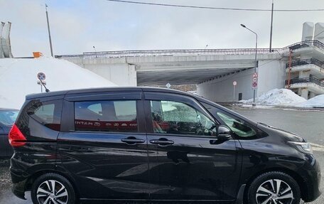 Honda Freed II, 2018 год, 1 800 000 рублей, 5 фотография