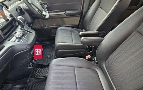 Honda Freed II, 2018 год, 1 800 000 рублей, 3 фотография