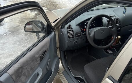 Hyundai Accent II, 2004 год, 320 000 рублей, 13 фотография