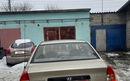 Hyundai Accent II, 2004 год, 320 000 рублей, 3 фотография