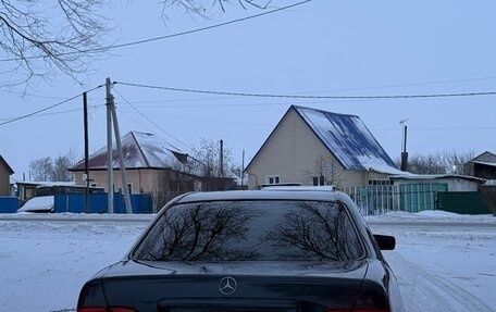 Mercedes-Benz E-Класс, 1998 год, 300 000 рублей, 18 фотография