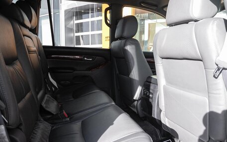 Toyota Land Cruiser Prado 120 рестайлинг, 2005 год, 2 198 000 рублей, 18 фотография