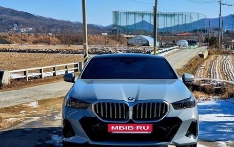 BMW 5 серия, 2024 год, 6 830 838 рублей, 2 фотография