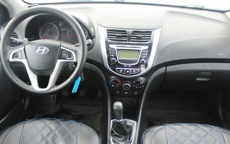 Hyundai Solaris II рестайлинг, 2013 год, 649 000 рублей, 7 фотография