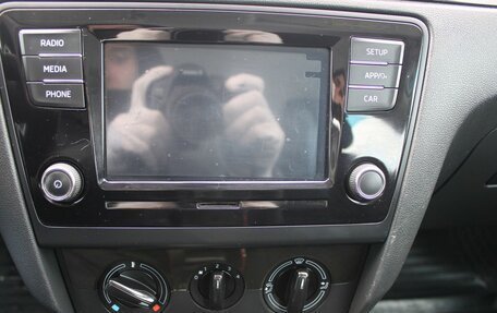 Skoda Rapid I, 2017 год, 999 000 рублей, 11 фотография