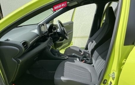 Toyota Yaris, 2020 год, 820 000 рублей, 18 фотография