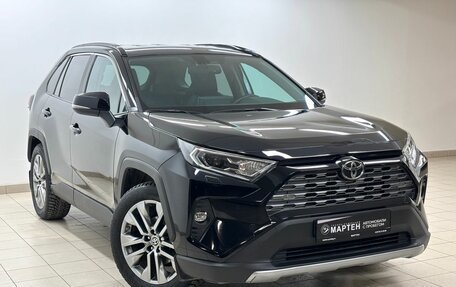 Toyota RAV4, 2021 год, 4 180 000 рублей, 3 фотография