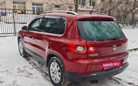 Volkswagen Tiguan I, 2010 год, 885 000 рублей, 4 фотография