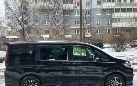 Honda Stepwgn IV, 2017 год, 2 150 000 рублей, 13 фотография