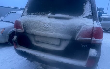 Toyota Land Cruiser 200, 2007 год, 2 450 000 рублей, 7 фотография