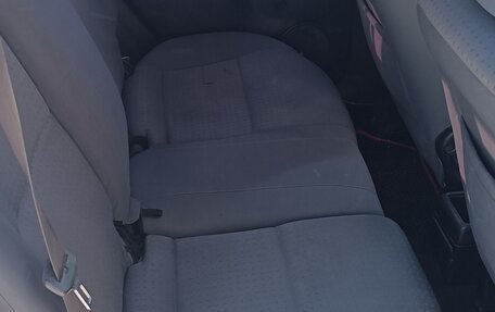 Mitsubishi Space Star I рестайлинг, 2004 год, 248 000 рублей, 8 фотография