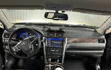 Toyota Camry, 2017 год, 1 450 000 рублей, 9 фотография