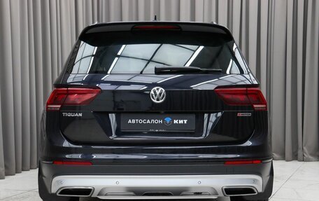 Volkswagen Tiguan II, 2019 год, 2 649 000 рублей, 5 фотография