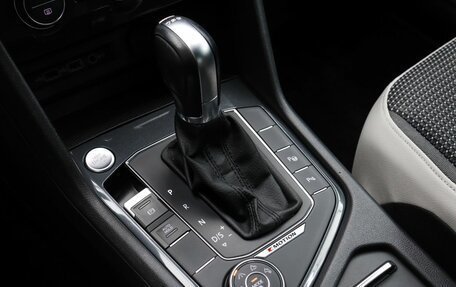 Volkswagen Tiguan II, 2019 год, 2 649 000 рублей, 16 фотография