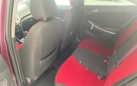 Hyundai Solaris II рестайлинг, 2013 год, 615 000 рублей, 9 фотография