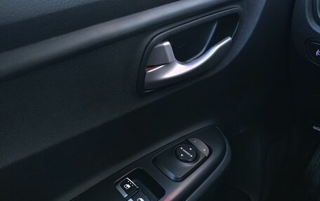KIA Rio IV, 2017 год, 1 199 500 рублей, 9 фотография