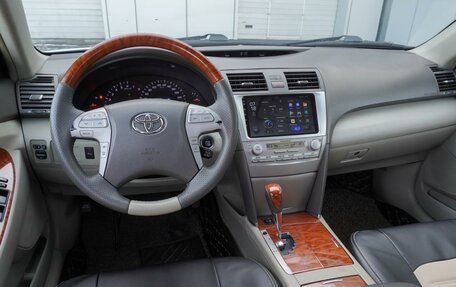 Toyota Camry, 2010 год, 1 260 000 рублей, 13 фотография