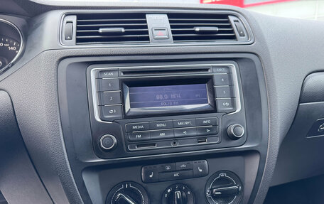 Volkswagen Jetta VI, 2015 год, 980 000 рублей, 9 фотография