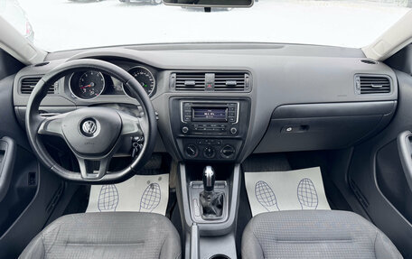 Volkswagen Jetta VI, 2015 год, 980 000 рублей, 15 фотография