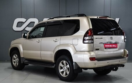 Toyota Land Cruiser Prado 120 рестайлинг, 2007 год, 2 599 000 рублей, 2 фотография