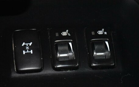 Toyota Land Cruiser Prado 120 рестайлинг, 2007 год, 2 599 000 рублей, 17 фотография