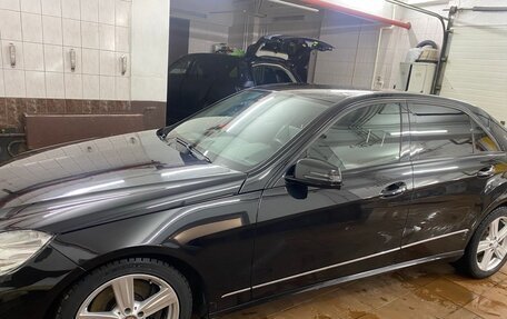 Mercedes-Benz E-Класс, 2010 год, 1 400 000 рублей, 1 фотография