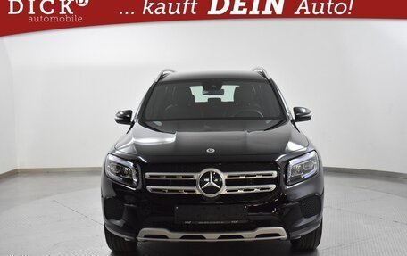 Mercedes-Benz GLB, 2023 год, 4 590 000 рублей, 3 фотография