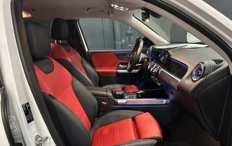 Mercedes-Benz GLB, 2021 год, 4 540 000 рублей, 7 фотография