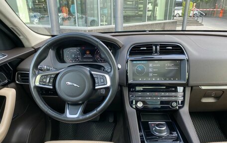 Jaguar F-Pace, 2020 год, 3 349 000 рублей, 17 фотография