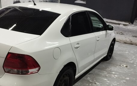 Volkswagen Polo VI (EU Market), 2013 год, 480 000 рублей, 2 фотография