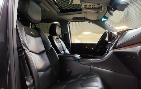 Cadillac Escalade IV, 2015 год, 3 999 999 рублей, 13 фотография