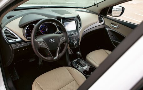 Hyundai Santa Fe III рестайлинг, 2013 год, 1 695 000 рублей, 13 фотография