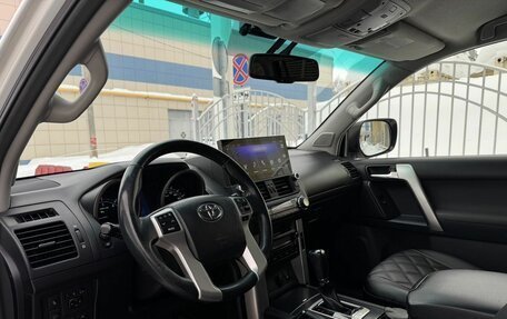 Toyota Land Cruiser Prado 150 рестайлинг 2, 2012 год, 2 650 000 рублей, 16 фотография