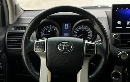 Toyota Land Cruiser Prado 150 рестайлинг 2, 2012 год, 2 650 000 рублей, 26 фотография