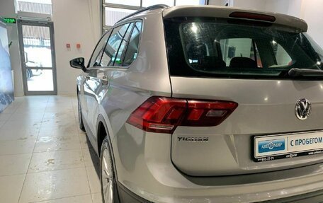 Volkswagen Tiguan II, 2019 год, 2 450 000 рублей, 7 фотография