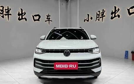 Volkswagen Tharu, 2024 год, 1 974 896 рублей, 2 фотография