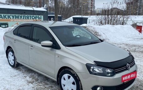 Volkswagen Polo VI (EU Market), 2012 год, 810 000 рублей, 2 фотография