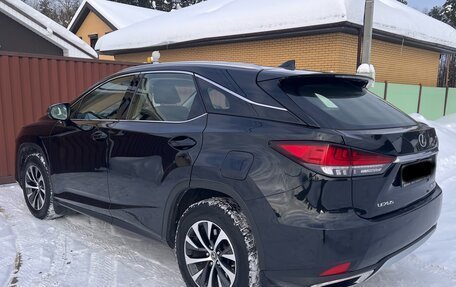 Lexus RX IV рестайлинг, 2020 год, 4 200 000 рублей, 7 фотография