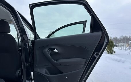 Volkswagen Polo VI (EU Market), 2012 год, 850 000 рублей, 22 фотография