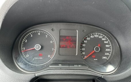 Volkswagen Polo VI (EU Market), 2012 год, 850 000 рублей, 25 фотография