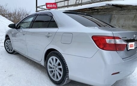 Toyota Camry, 2014 год, 2 300 000 рублей, 3 фотография