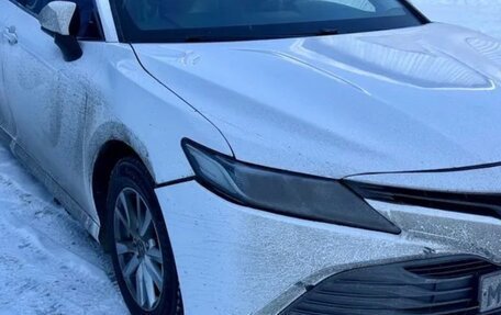 Toyota Camry, 2019 год, 1 550 000 рублей, 9 фотография