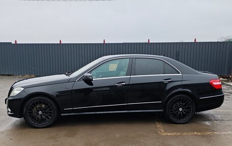 Mercedes-Benz E-Класс, 2009 год, 1 200 000 рублей, 2 фотография