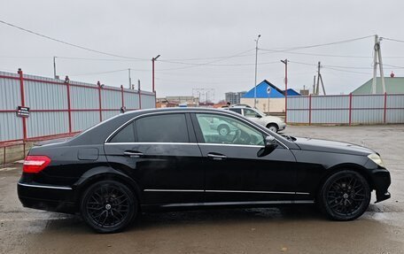 Mercedes-Benz E-Класс, 2009 год, 1 200 000 рублей, 3 фотография